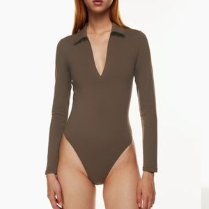 Babaton
Contour Polo Longsleeve Bodysuit
